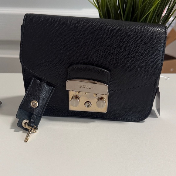 Furla Metropolis Black Crossbody Bag - Picture 17 of 17